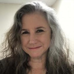 Laura-Elan-Headshot Laura-Elan-Headshot