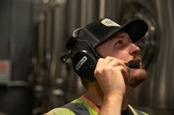 1660240302625 Headset2 1660240302625 Headset2