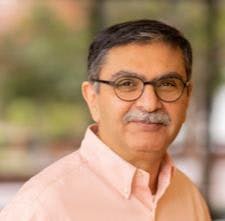 ash-headshot2 ash-headshot2