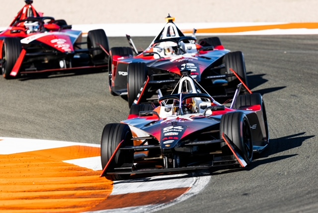 Optimax1 63bd7f604eb31