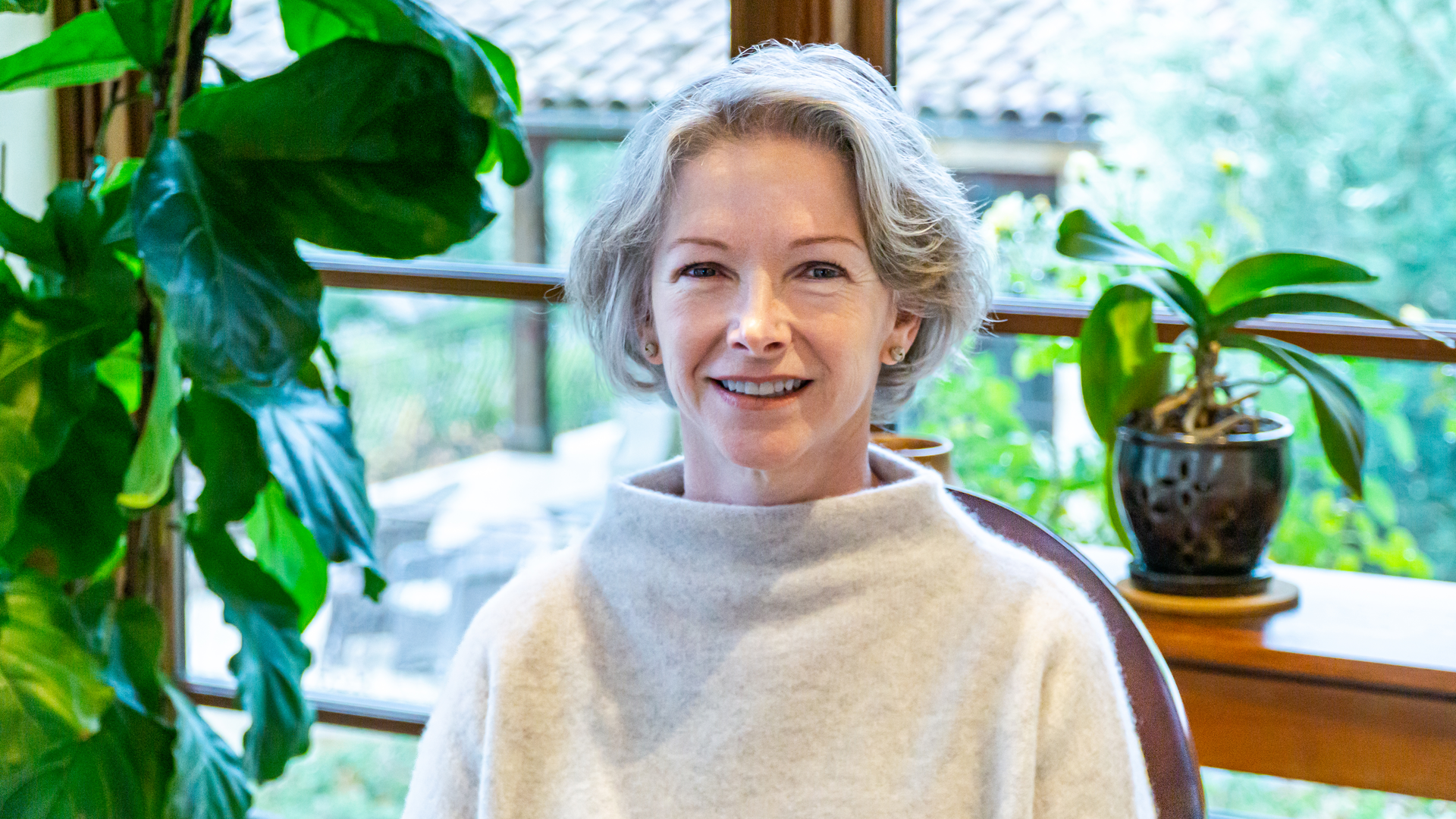 Rhonda Dibachi Ceo Hey Scottie 63f5346ce4838