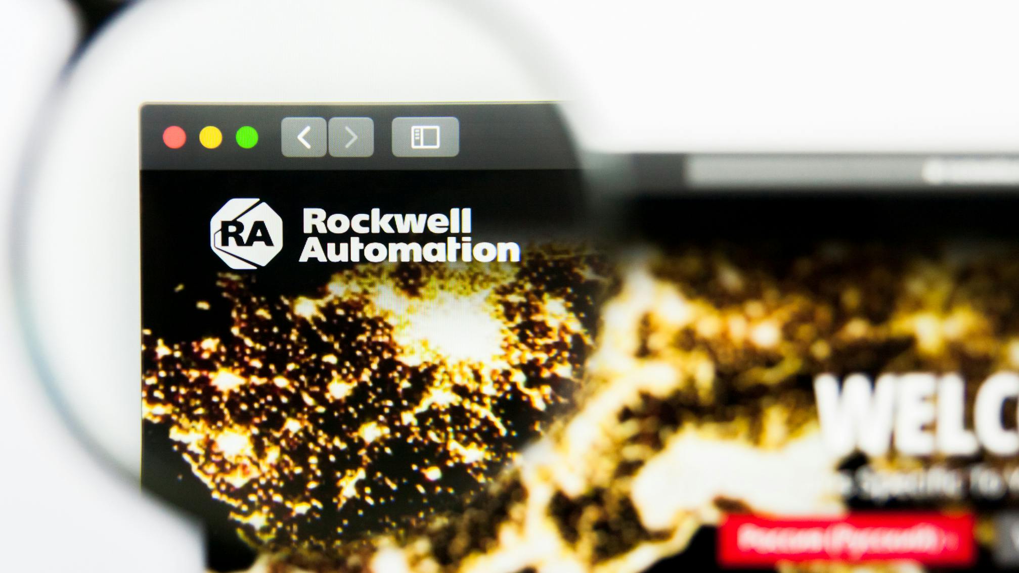 65f20e4b7f1c55001e9f2570 Dreamstime M 190695476