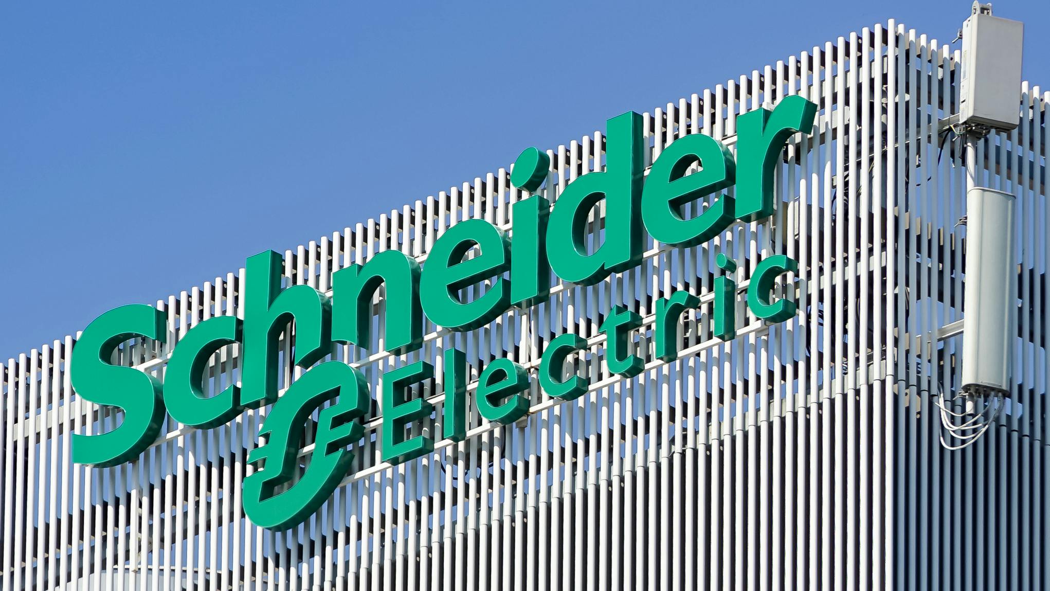 68fa9ebcf45bab0e56296c3a Dreamstime M 227696892