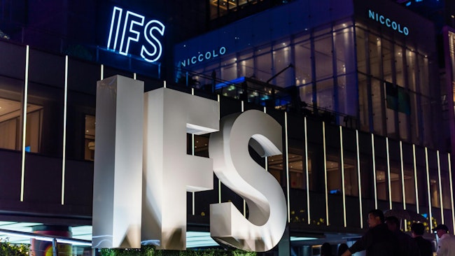 692dbd87a2a724ec64c22b34 Dreamstime M 197999877