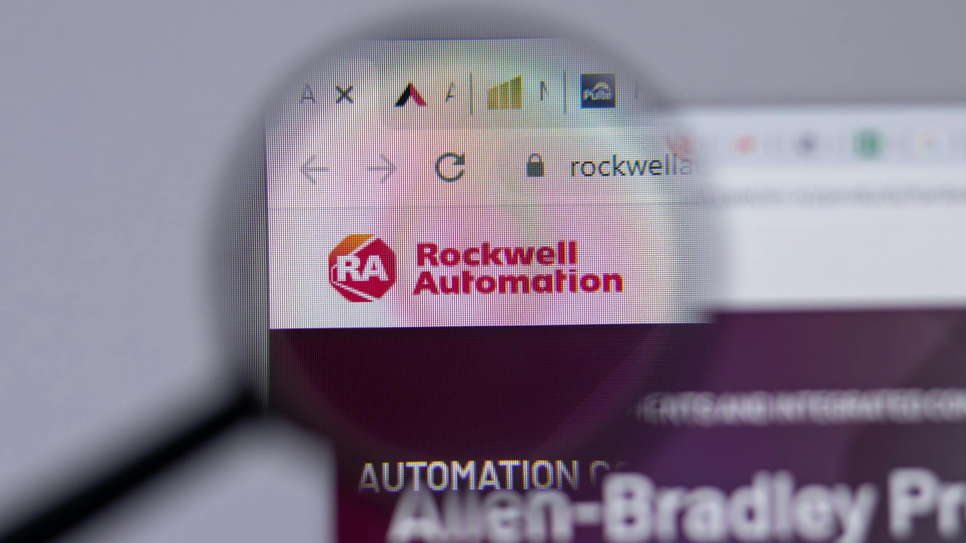 dreamstime_m_217489633